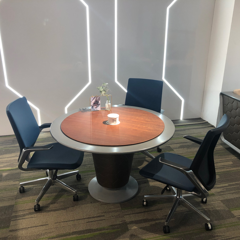 Tavolo da riunione per confere - Office Tech And Management recensione e prezzo