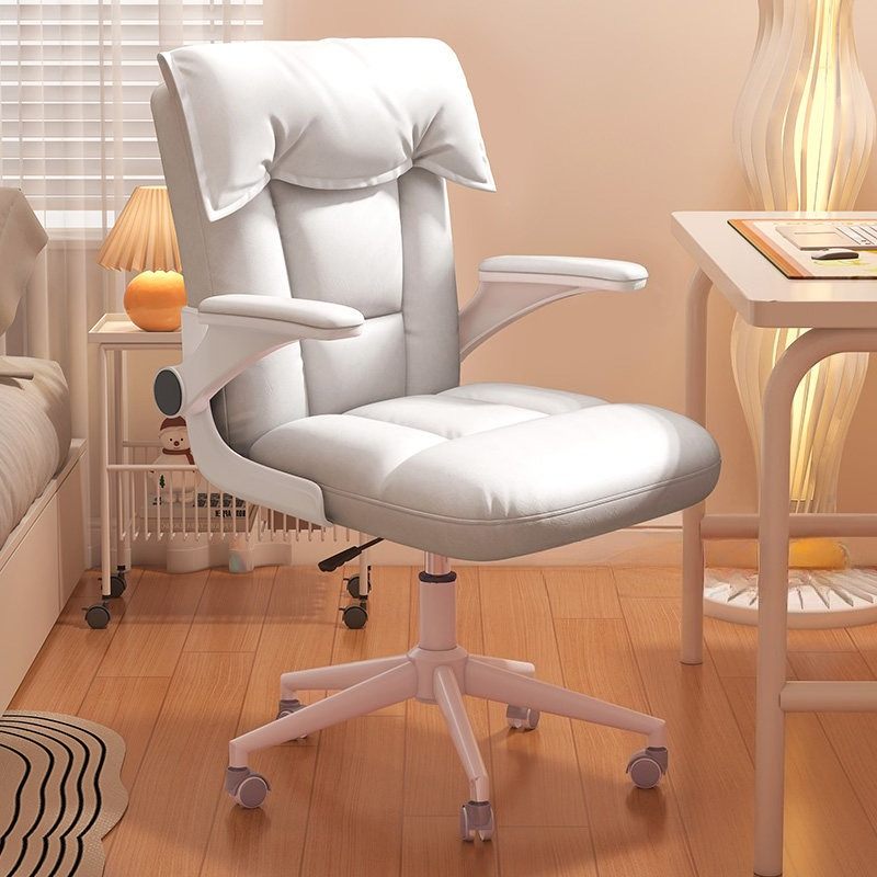 Comoda sedia da ufficio per ca - Office Tech Chair recensione e prezzo